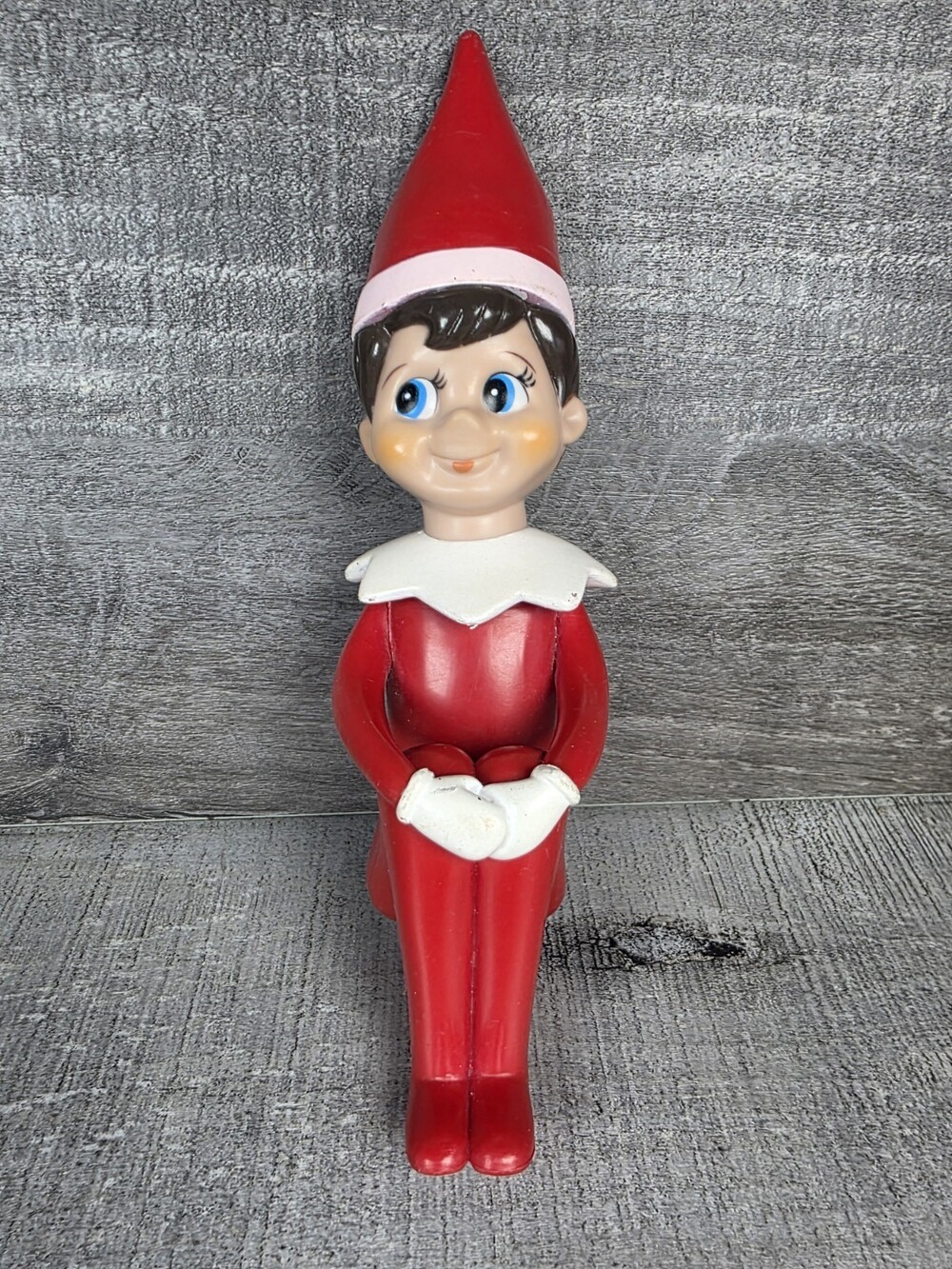 Elf On The Shelf Rubber 8" Sitting Position Red Christmas Decor b281